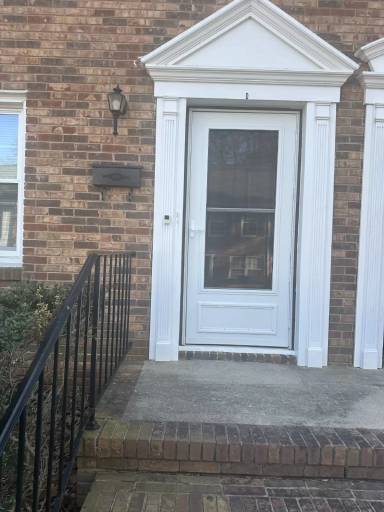 Main picture of 1434 Dover Rd