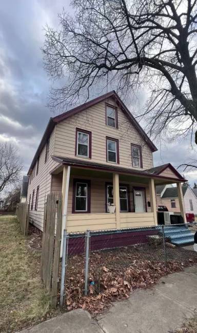 Main picture of 6406 Varian Ave