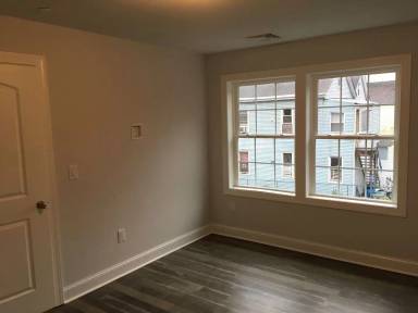 Main picture of 308 Sherman St