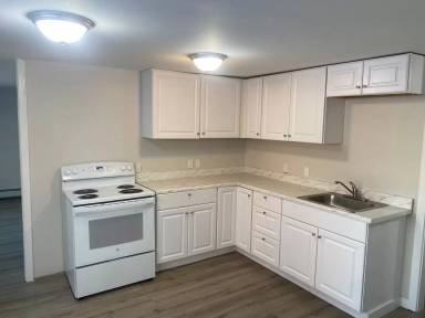 Main picture of 53 Main St