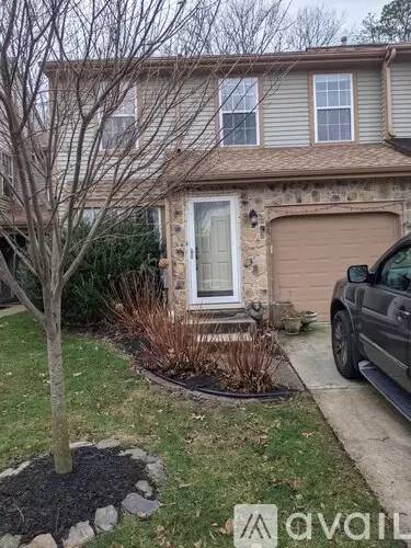 Main picture of 86 Kettlebrook Dr