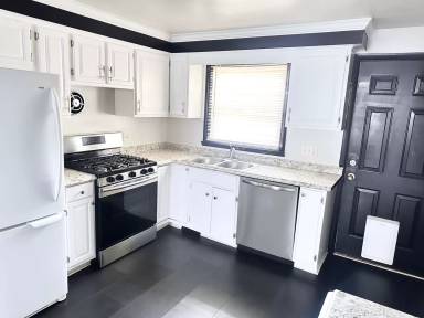 Main picture of 115 Burben Way