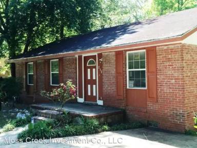 Main picture of 201 Tupperway Dr