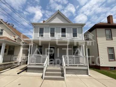 Main picture of 207 N Forney Ave