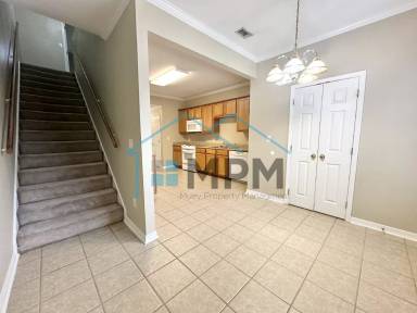 Main picture of 201 N McGuire Ave