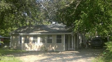Main picture of 420 SE 33rd Ter