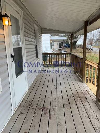 Main picture of 120 Ashton Dr