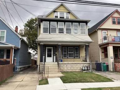 Main picture of 172 Roesch Ave