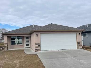 Main picture of 579 Redwing Ln