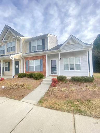 Main picture of 200 Bridford Downs Dr