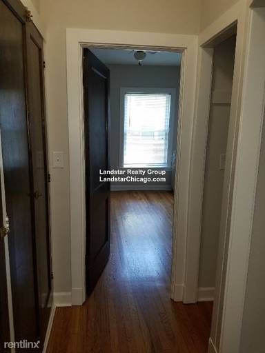 Main picture of 1443 W Lunt Ave