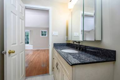 Main picture of 1548 Deer Point Way
