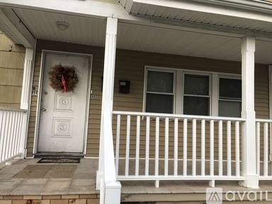 Main picture of 994 Lindley St