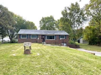 Main picture of 3383 W 50 S