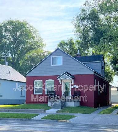 Main picture of 1293 S Boulevard