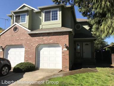 Main picture of 8421 SE 21st Ave