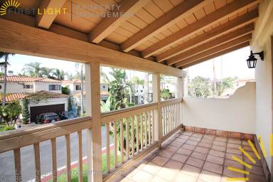 Main picture of 10 Arbolado Ct