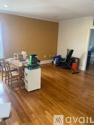 Main picture of 23 Aspinwall Ave