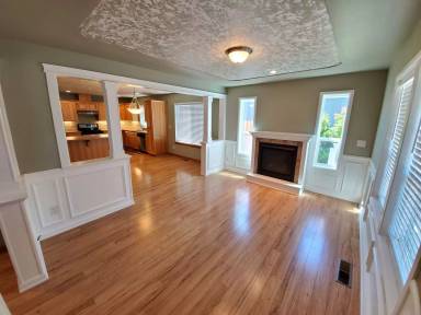 Main picture of 3800 Ryunkin St SE