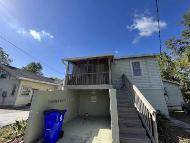 Main picture of 203 W Belvedere St