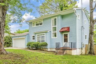Main picture of 202 High Rd