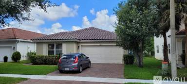 Main picture of 13467 SW 23rd St