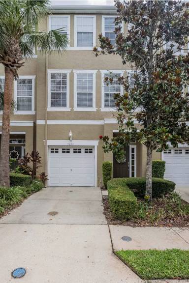 Main picture of 3053 Pointeview Dr
