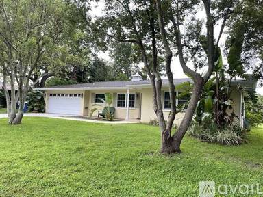 Main picture of 1927 Ripon Dr