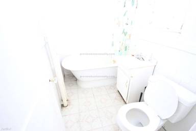 Main picture of 1713 Commonwealth Ave