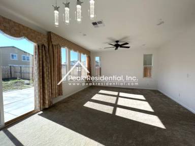 Main picture of 7 Tove Ct