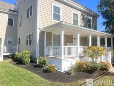 Main picture of 352 North Ave