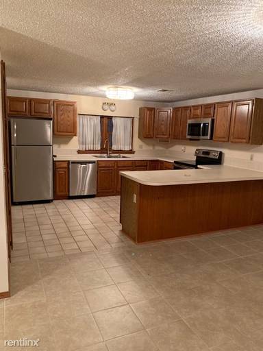 Main picture of 10603 E Countryside St