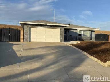 Main picture of 9211 Vernon Ave