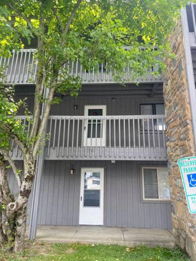 Main picture of 160 Zeb St