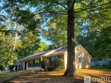 Main picture of 809 Bellemeade Way SW