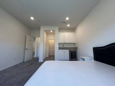 Main picture of 7494 Grazing Ln