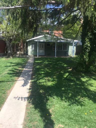 Main picture of 237 Baltimore St