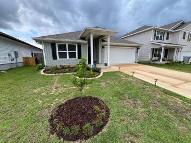 Main picture of 5276 Peach Dr