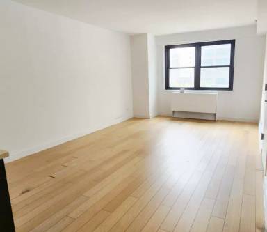 Main picture of E 39th St