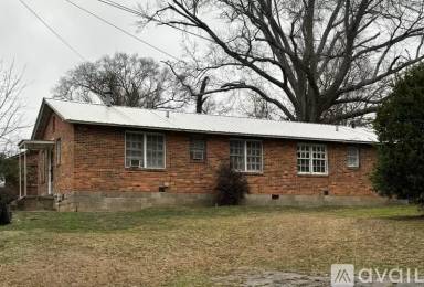 Main picture of 5632 Cooper Cir
