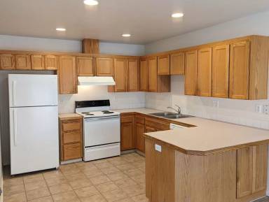 Main picture of 115 S 63rd St