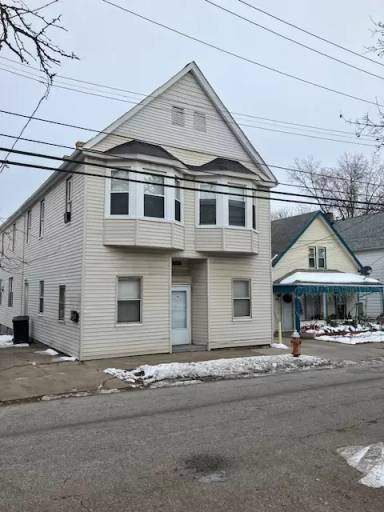 Main picture of 3020 Searsdale Ave