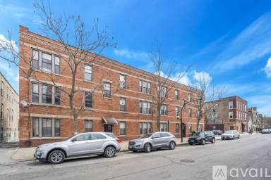 Main picture of 2255 S Oakley Ave