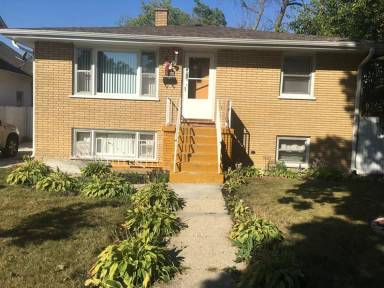 Main picture of 2720 Ezekiel Ave