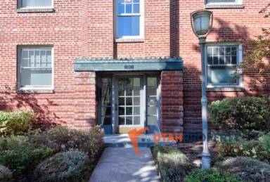 Main picture of 1121 E 1st Ave