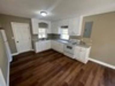 Main picture of 776 Brookdale Rd