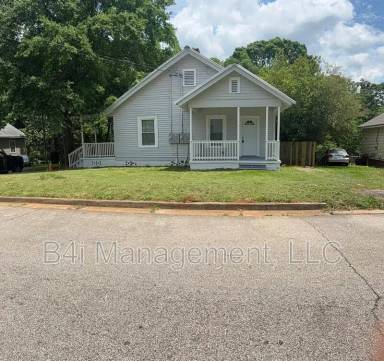 Main picture of 422 Lakeview St