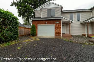Main picture of 4309 Evergreen Way