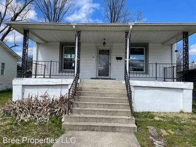 Main picture of 404 W 5th St