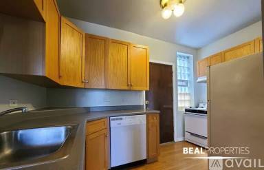 Main picture of 4225 N Paulina St